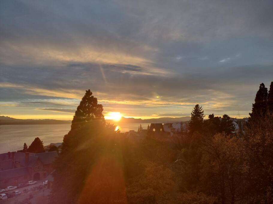 Hermoso Departamento Con Vista Al Lago San Carlos de Bariloche Exterior photo
